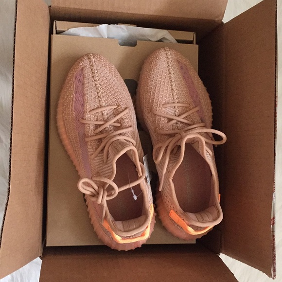EG7491 adidas Yeezy Boost 350 V2 Asia La chelinda